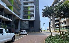 2 Bedroom Marina Bay Apartment 207